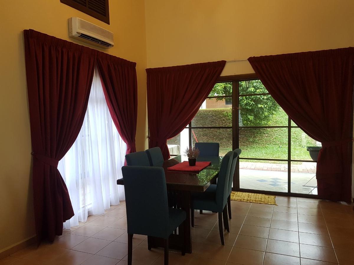 Green Villa Famosa Alor Gajah Malacca Εξωτερικό φωτογραφία